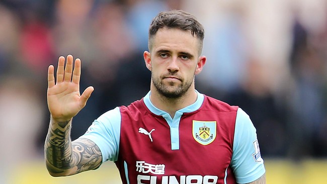 Danny Ings kini mengikuti jalan karier mantan kapten Liverpool, Jamie Redknapp yang sama-sama mengawali karier dari AFC Bournemouth.