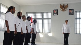 Jokowi Bagi Grasi untuk Tahanan Politik di Papua