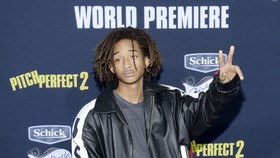 Jaden Smith Ungkap Alasan Gaya Busana 'Ajaib'