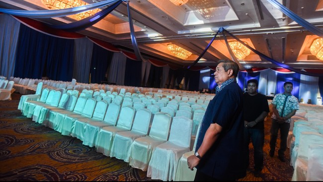 Susilo Bambang Yudhoyono menang secara aklamasi untuk memimpin Partai Demokrat hingga lima tahun ke depan.