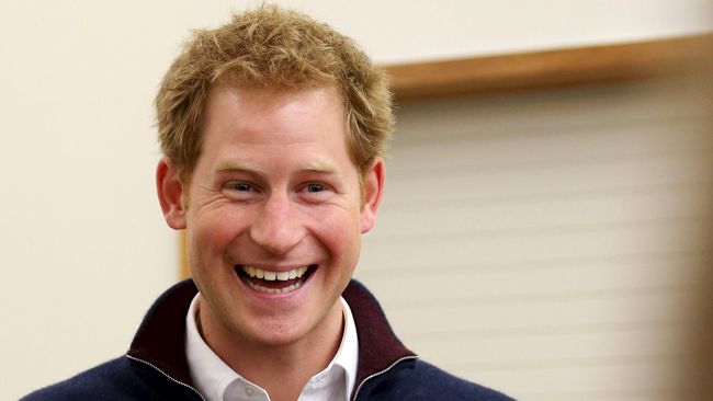 Pangeran Harry akan sumringah menjelang pernikahannya. Kabar menyebut pihak Istana Kensington setuju dan disebut acara itu bakal menelan biaya Rp266 miliar.