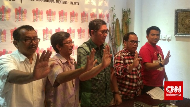 Untuk terus mengawal Nawacita, para relawan akan melakukan pertemuan jambore pada pertengahan Mei untuk membuat maklumat relawan untuk Jokowi. 