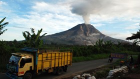 Bahaya Awan Panas Sinabung, Warga Diminta Mengungsi
