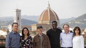 img-title Gerombolan Seleb Hollywood Sambangi Asia Tenggara