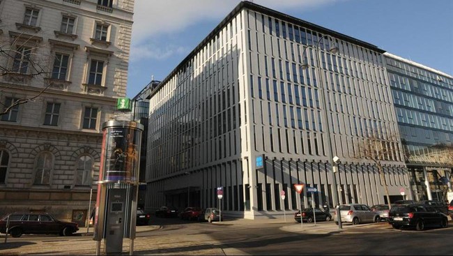Kantor pusat the Organization of the Petroleum Exporting Countries (OPEC) di Vienna, Austria.