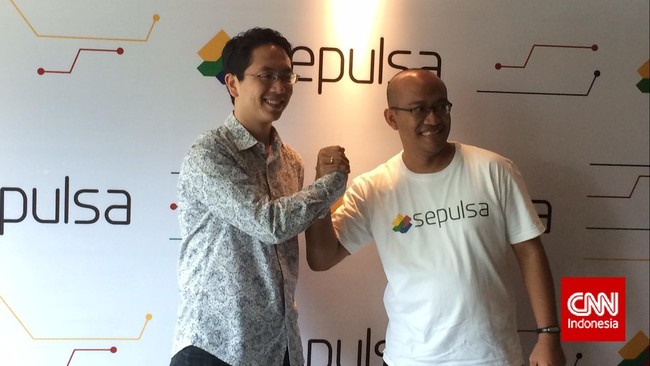 Perusahaan rintisan Sepulsa coba memberikan pengalaman baru mengisi ulang pulsa telepon. Agar menarik, mereka juga menawarkan berbagai bonus.