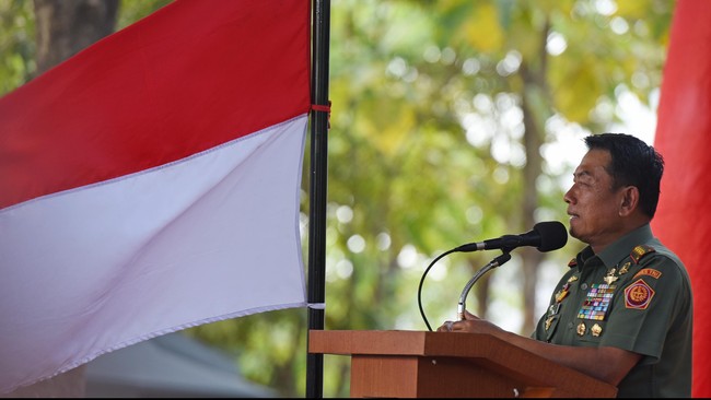 Panglima TNI Jenderal Moeldoko yakin Presiden Joko Widodo akan menyetujui wacana menghadirkan kembali jabatan nomor dua di tubuh TNI itu.