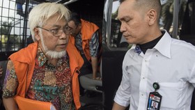 KPK Periksa Direktur Pertamina atas Korupsi BBM Bertimbal