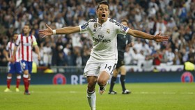 Isu Liverpool Incar Chicarito Mulai Berembus