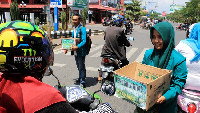 Presiden meminta citra Islam di Indonesia yang cinta damai terus dijaga untuk mematahkan anggapan Islam identik dengan terorisme dan antidemokrasi.