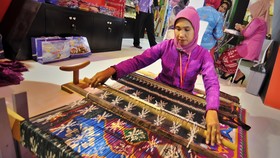 Pekan Raya Jakarta Dirundung Kisruh Pedagang