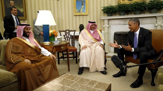 Raja Salman memecat Mohammed bin Nayef, sebagai putra mahkota dan menunjuk salah satu pangeran lainnya, Mohammed bin Salman, untuk menggantikan posisi itu.