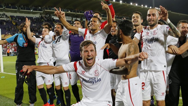 Sevilla berpeluang mencetak sejarah baru di ajang kompetisi Liga Europa. Klub Spanyol itu berpeluang menjadi tim yang paling banyak mengoleksi trofi tersebut.