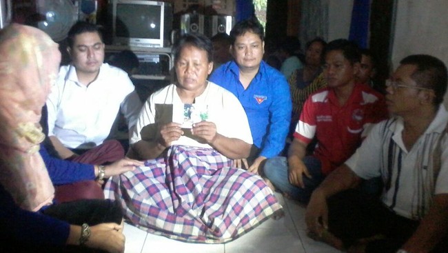Ketika di Bandara Hangzhou, 2010, Wanipah kedapatan membawa heroin 1 kg. Wanipah mengaku hanya dititipi barang yang dia tak tahu apa itu.
