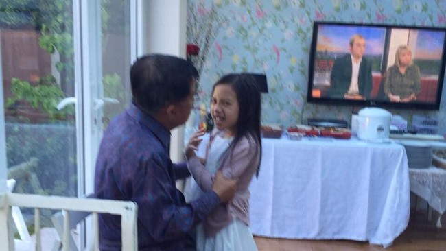 Jusuf Kalla mengaku telah bertemu dengan kedua kubu di Golkar dan menyampaikan jika tidak berdamai, maka Golkar di daerah yang merugi.
