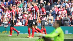 Southampton Lumat Aston Villa 6-1