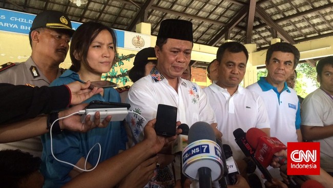 Direktur Reserse Kriminal Umum Polda Metro Jaya Komisaris Besar Heru Pranoto mengatakan, untuk pasal yang akan menjerat masih didalami sampai sekarang.
