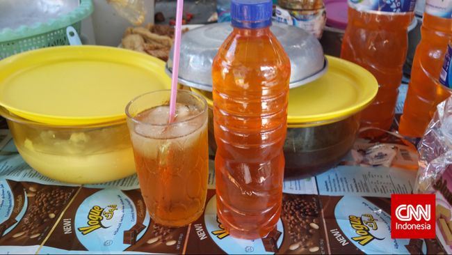 Temulawak jika dikombinasikan dengan jahe merah punya manfaat detoksifikasi yang baik untuk lever.