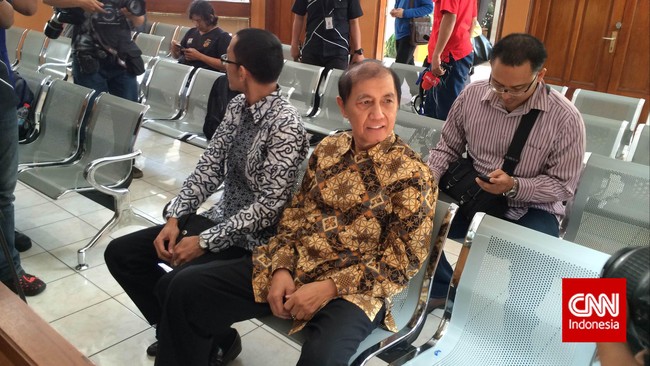 Johan mengakui putusan praperadilan mantan Wali Kota Makassar Ilham Arief Sirajuddin beberapa pekan lalu membuat KPK semakin serius menghadapi praperadilan.