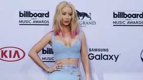 Iggy Azalea: Operasi Plastik Adalah Perjalanan yang Keras