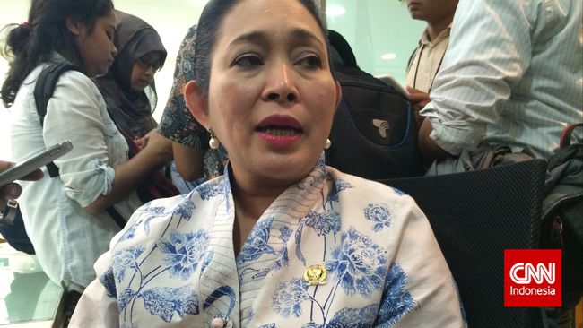 Titiek Soeharto, Trah Cendana di Elite MPR