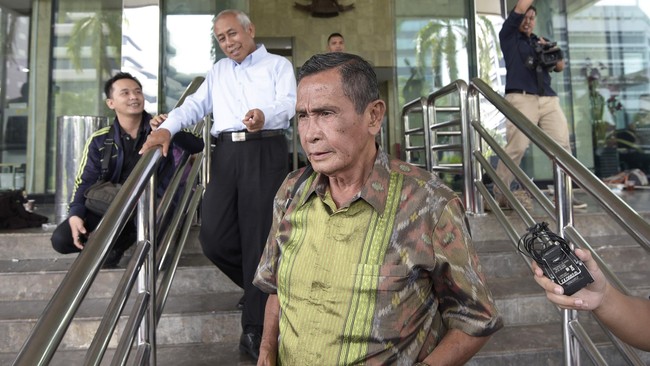 Tumpak Hatorangan Panggabean menyebutkan, proses seleksi calon pimpinan KPK saat ini lebih lengkap dibandingkan dengan proses tes terdahulu.
