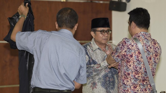 Koordinator Kegiatan Satuan Kerja Sekretariat Jenderal Kementerian ESDM mengakui bahwa uang yang dikelolanya berasal dari fee kegiatan-kegiatan.