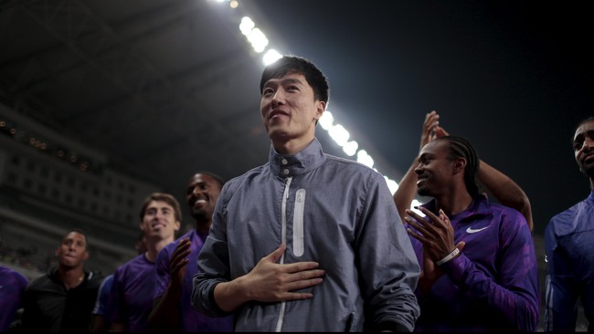 Di Stadion Shanghai, salah satu atlet terbaik Tiongkok sepanjang masa, Liu Xiang, mengucapkan selamat tinggal pada karier gemilangnya.