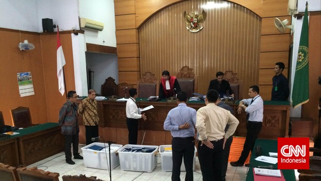 Dokumen itu hanya ditunjukkan karena alat bukti penting yang perlu untuk pemeriksaan para saksi kasus dugaan korupsi pajak oleh Hadi Poernomo.