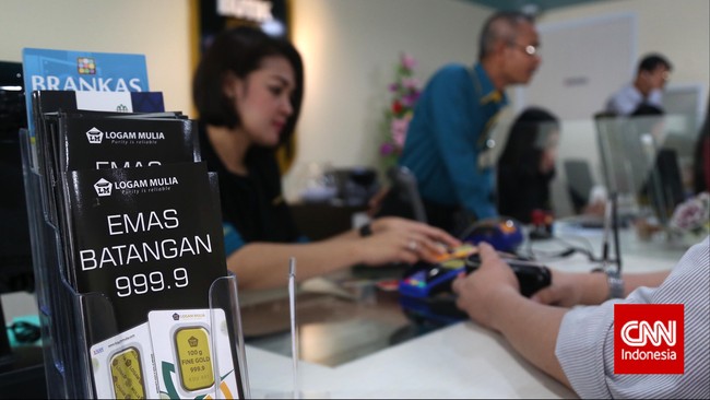 Harga emas batangan Antam pada perdagangan hari ini dijual Rp628 ribu per gram, turun Rp4.000 dibandingkan kemarin.