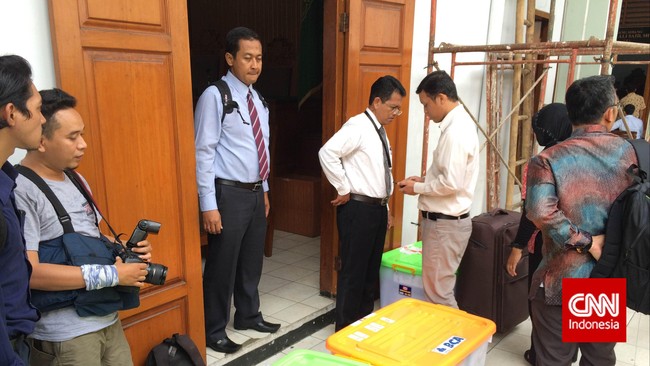 Hari ini, Selasa (19/5), Komisi Pemberantasan Korupsi kembali mengikuti sidang gugatan praperadilan bekas Ketua Badan Pemeriksa Keuangan Hadi Poernomo.