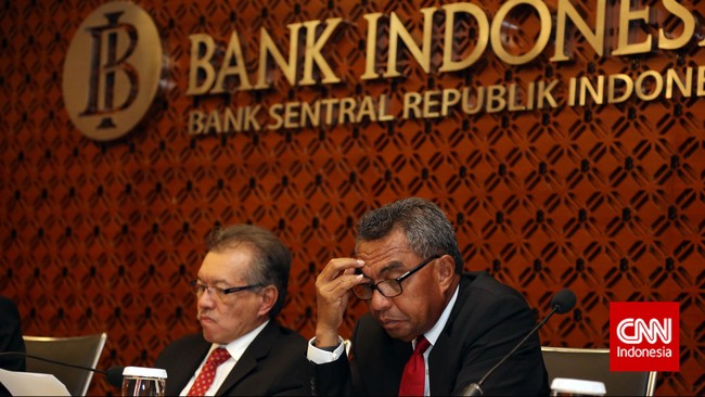 Menurut UU Perbankan, bank umum bisa menyerahkan data yang dibutuhkan kepentingan perpajakan, piutang, hingga kepentingan pengadilan.