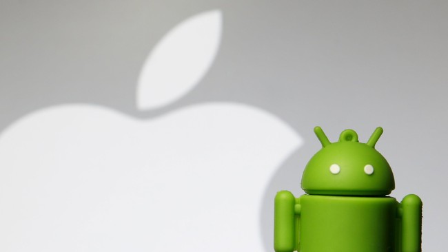 Bergulir bertahun-tahun, pengadilan Amerika Serikat memberikan keputusan baru soal perang paten antara Apple dengan Samsung.