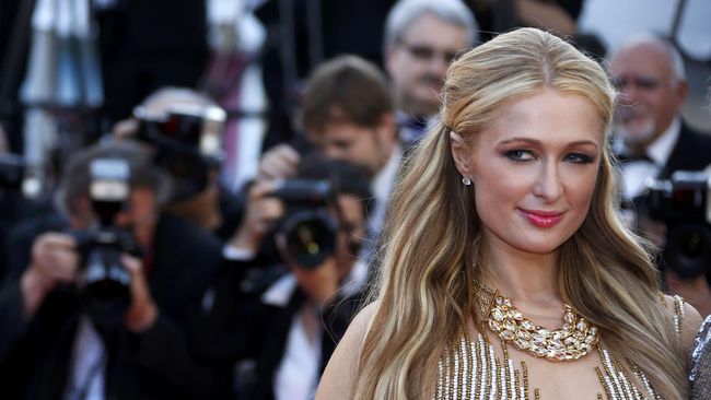 Paris Hilton memutuskan kembali membuat album setelah satu dekade. Album baru itu akan diawali dengan single yang rilis pada musim panas ini.