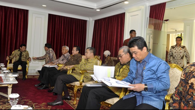 DPR mempercepat pembahasan revisi UU Pilkada. Dalam rapat kerja 27 April mendatang, diharapkan sudah ada pendapat akhir.