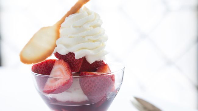 Makanan sangat spesial menandakan bahwa orang tak peduli biaya yang harus dikeluarkan. Makanan spesialnya bisa jadi makanan yang paling mahal di dunia.