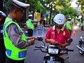 Cegah Corona, Polisi Lalu Lintas Setop Razia di Jalan