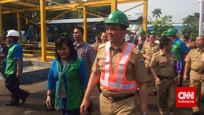 Selain Terminal Rawamangun, Pemprov DKI Jakarta berencana menuntut beberapa konsultan penyedia pelayanan publik di Ibu Kota yang tidak sesuai spesifikasi.