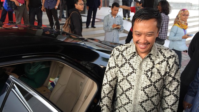 Direktur Kompetisi dan Regulasi PT GTS, Ratu Tisha Destria, mengatakan pihaknya akan melakukan koordinasi langsung dengan Menpora Imam Nahrawi terkait ISC.