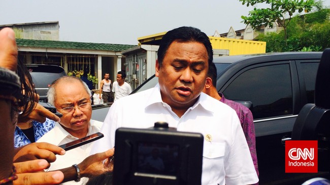 Menteri Perdagangan Rahmat Gobel menegaskan keran impor untuk daging sapi, cabai dan bawang merah sudah dibuka guna menstabilkan harga dan pasokan jelang puasa.