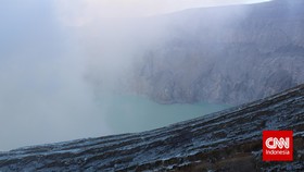 Gas Beracun Kawah Ijen Dekati Permukiman Penduduk