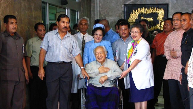 Sang putri, Titiek Soeharto menyatakan persoalan Yayasan Supersemar tidak ada sangkut pautnya dengan keluarga besar Cendana.