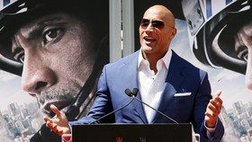 Dwayne 'The Rock' Johnson 100 Persen Ingin Maju Capres AS