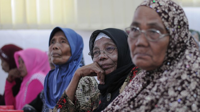 Ketua Ranting Gerakan Wanita Indonesia wilayah Pati, Jawa Tengah, Sumini, masih terus mendapatkan intimidasi atas tuduhan yang diarahkan kepadanya usai 1965.
