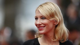 Golden Globes yang 'Berkeringat' Bagi Cate Blanchett