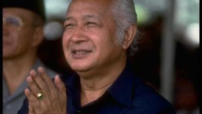 Soeharto, Kemiskinan Masa Muda dan Momentum G30S Seabad yang lalu, Soeharto, lahir dari keluarga miskin. Peristiwa G30S pada 1965 silam disebut jadi salah satu titik balik kehidupan Soeharto.