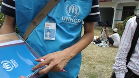 Ratusan Pengungsi Afghanistan Unjuk Rasa di Kantor UNHCR