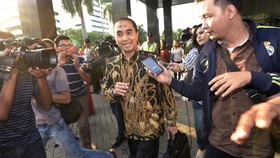 KPK Tahan Bekas Pejabat Tinggi Kemenakertrans