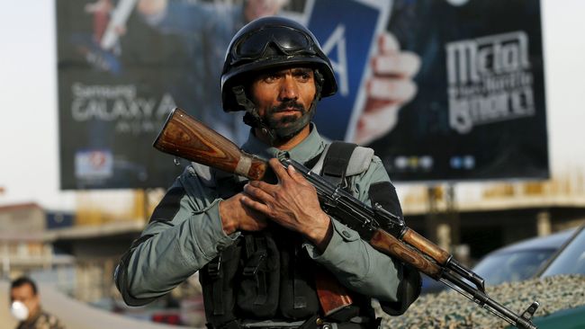 Polisi Afghanistan Tuntut Tentara Lakukan Tugas Lawan Taliban