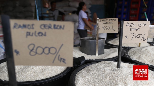 Volume impor beras ke Indonesia sebesar 1,2 juta ton pada Januari-November 2016. Sementara, ekspornya mencapai 1.000 ton.